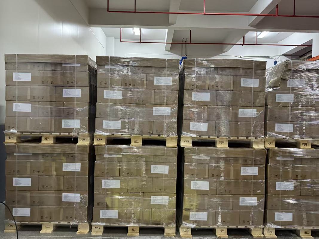 กล่องเหล็กแคปซูลลดน้ำหนักเพื่อช่วยลดน้ำหนักและเสริมสร้างภูมิคุ้มกัน OEM ODM